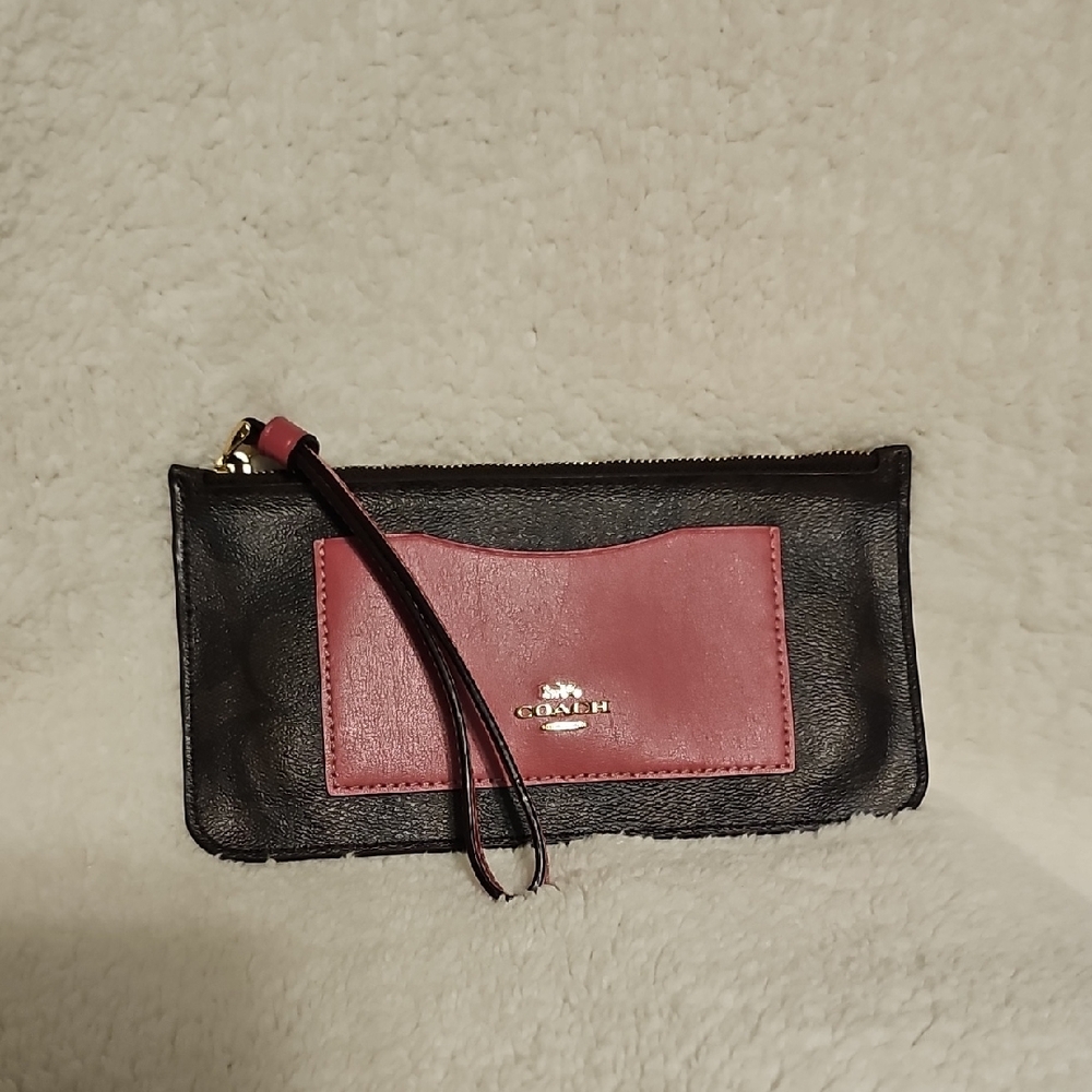 Coach Khaki and Petal Pink Wristlet